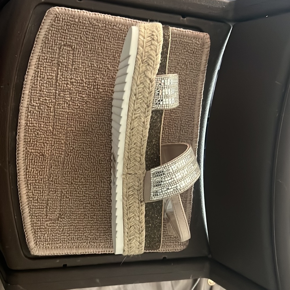 Torrid size 10 platform sandals NWT - Picture 2 of 5